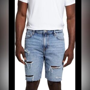 Guess Men's Wyatt Distressed Shorts. NWT